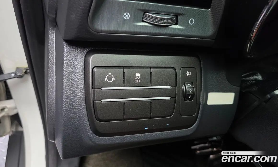 SsangYong TIBOLI 2018 1.6 автомат (гидро), фото 28 SsangYong TIBOLI 2018 1.6 автомат (гидро), фото 28