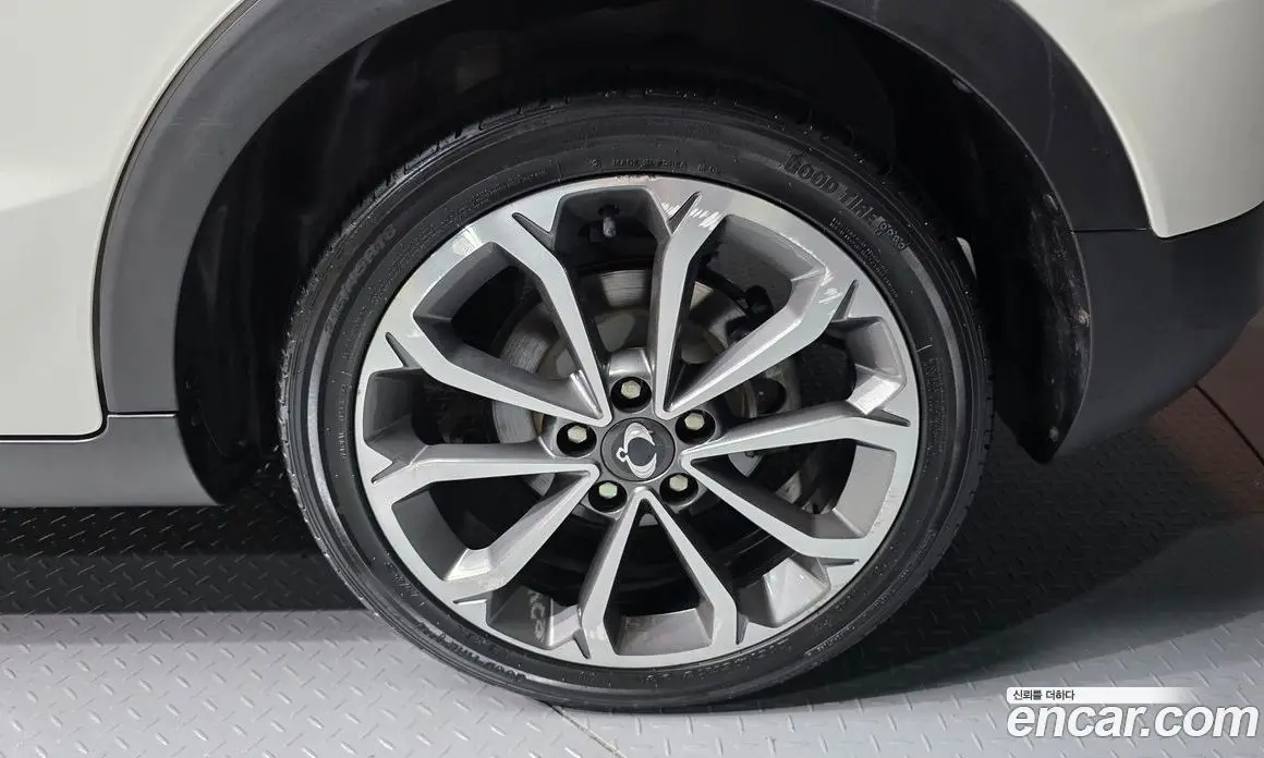 SsangYong TIBOLI 2018 1.6 автомат (гидро), фото 5 SsangYong TIBOLI 2018 1.6 автомат (гидро), фото 5