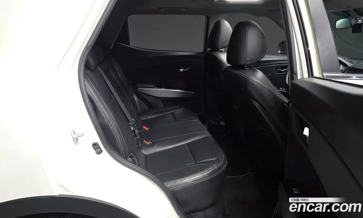 SsangYong TIBOLI 2018 1.6 автомат (гидро), фото 12 SsangYong TIBOLI 2018 1.6 автомат (гидро), фото 12