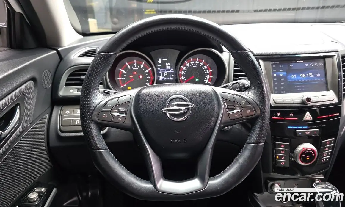 SsangYong TIBOLI 2018 1.6 автомат (гидро), фото 13 SsangYong TIBOLI 2018 1.6 автомат (гидро), фото 13