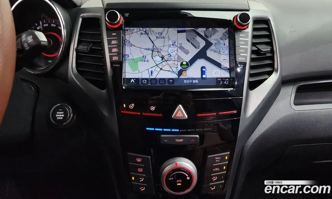SsangYong TIBOLI 2018 1.6 автомат (гидро), фото 12 SsangYong TIBOLI 2018 1.6 автомат (гидро), фото 12