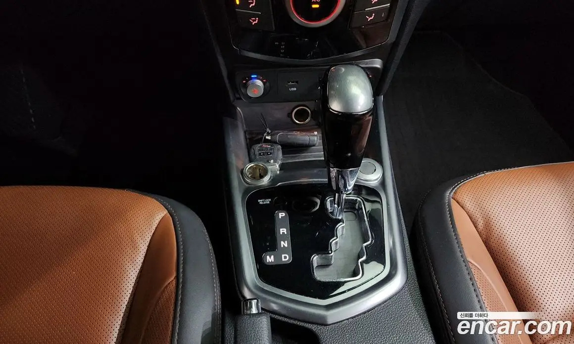 SsangYong TIBOLI 2018 1.6 автомат (гидро), фото 9 SsangYong TIBOLI 2018 1.6 автомат (гидро), фото 9