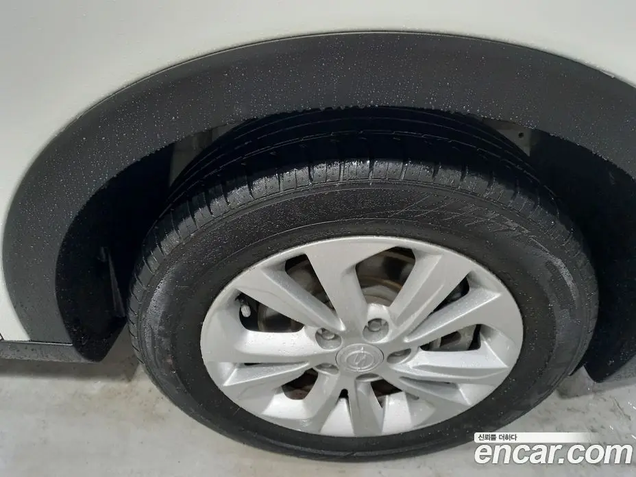 SsangYong TIBOLI 2019 1.6 автомат (гидро), фото 6