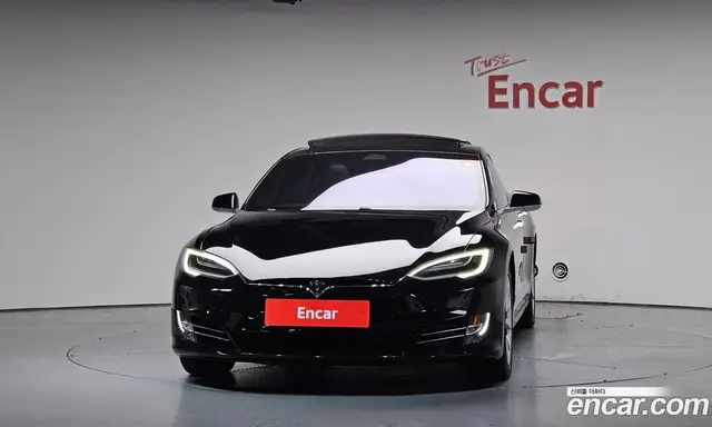 Tesla Model S 2019 0.3 автомат (гидро), миниатюра 3 Tesla Model S 2019 0.3 автомат (гидро), миниатюра 3