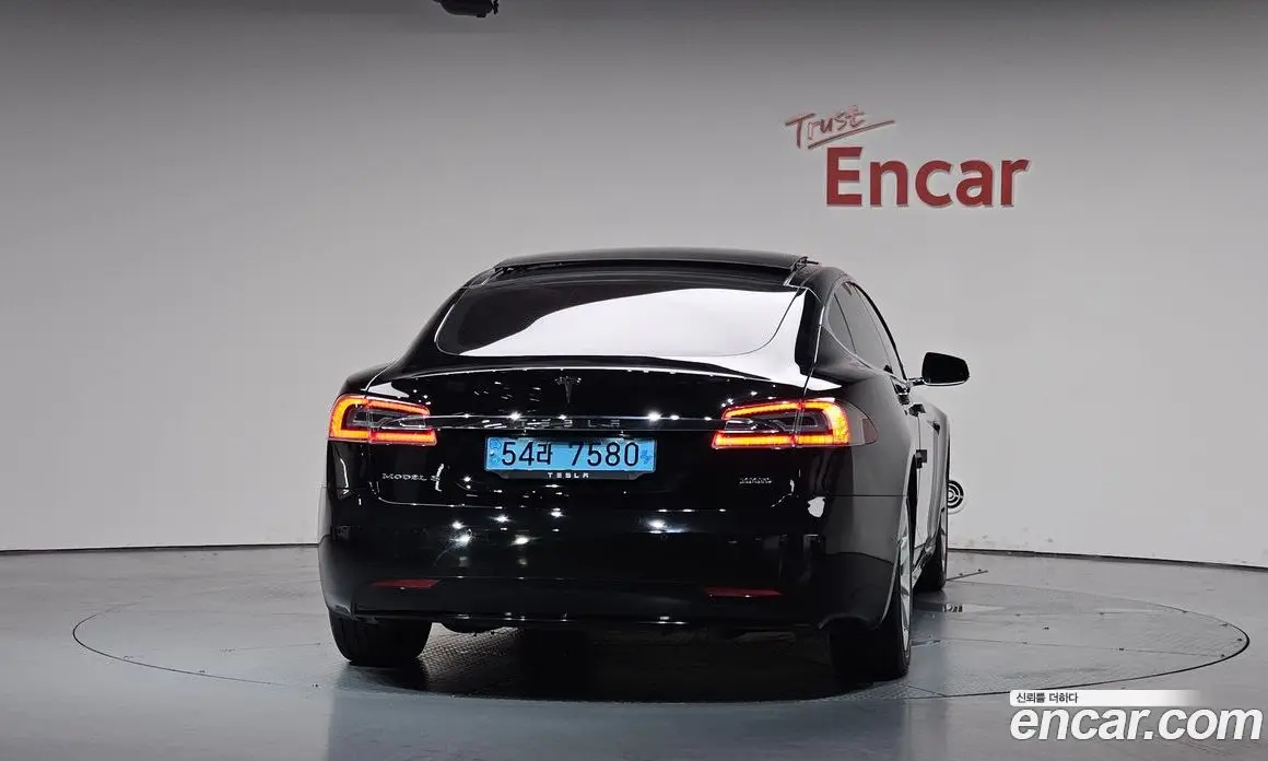Tesla Model S 2019 0.3 автомат (гидро), фото 4 Tesla Model S 2019 0.3 автомат (гидро), фото 4