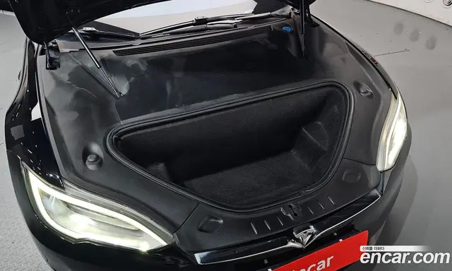 Tesla Model S 2019 0.3 автомат (гидро), миниатюра 6 Tesla Model S 2019 0.3 автомат (гидро), миниатюра 6