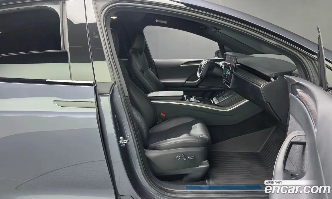 Tesla Model X 2023 0.3 автомат (гидро), фото 16 Tesla Model X 2023 0.3 автомат (гидро), фото 16