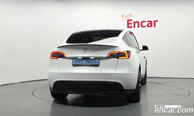 Tesla Model Y 2023 0.2 автомат (гидро), миниатюра 4