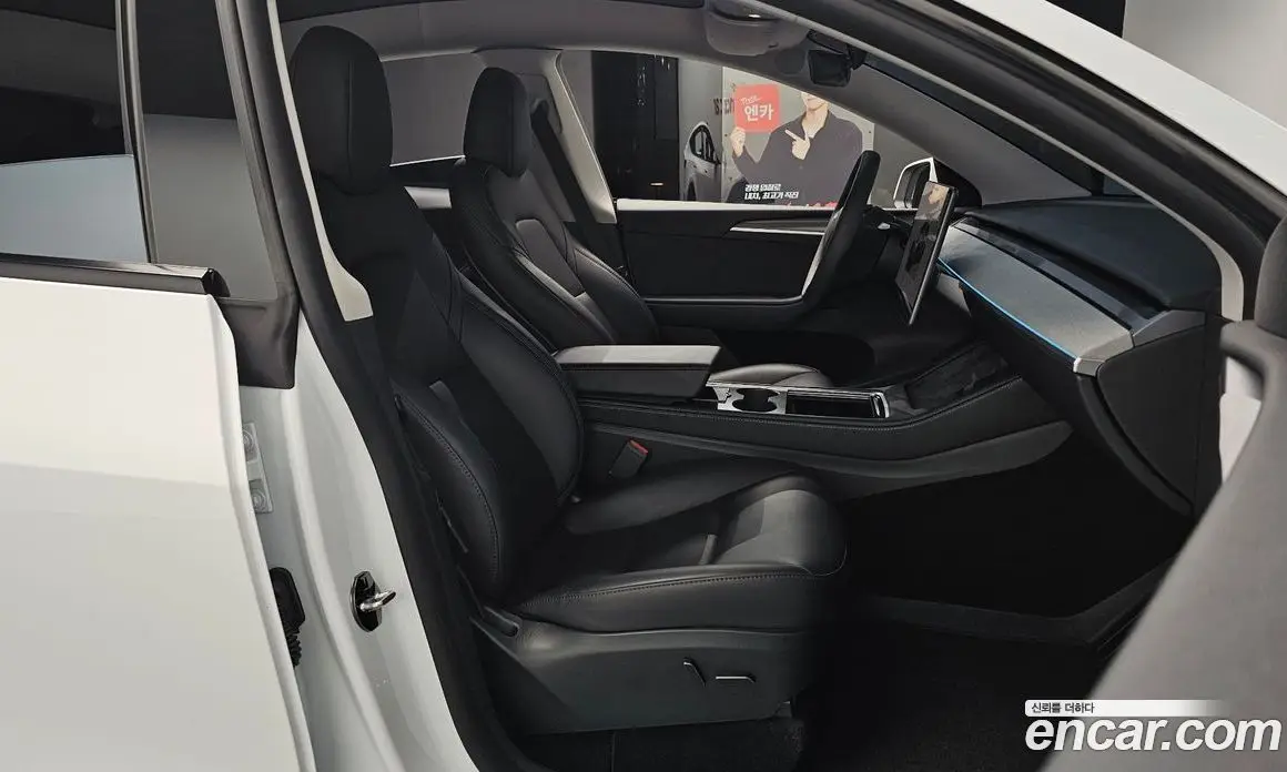 Tesla Model Y 2024 0.2 автомат (гидро), фото 12 Tesla Model Y 2024 0.2 автомат (гидро), фото 12