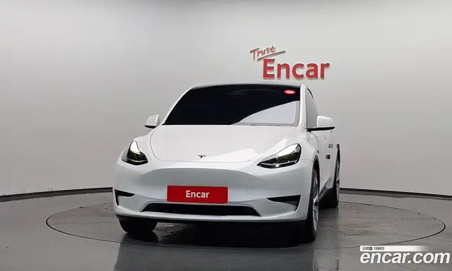 Tesla Model Y 2024 0.2 автомат (гидро), миниатюра 3 Tesla Model Y 2024 0.2 автомат (гидро), миниатюра 3