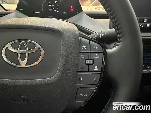 Toyota Prius 2025 2.0 автомат (вариатор), миниатюра 12