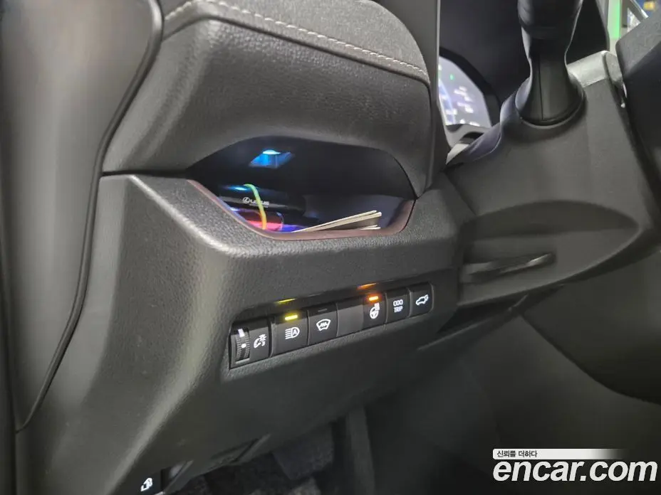 Toyota RAV4 2024 2.5 автомат (вариатор), фото 16 Toyota RAV4 2024 2.5 автомат (вариатор), фото 16