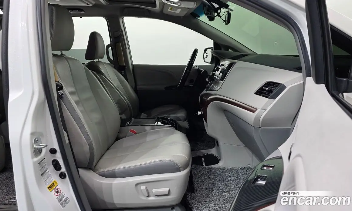Toyota Sienna 2013 3.5 автомат (гидро), фото 11 Toyota Sienna 2013 3.5 автомат (гидро), фото 11