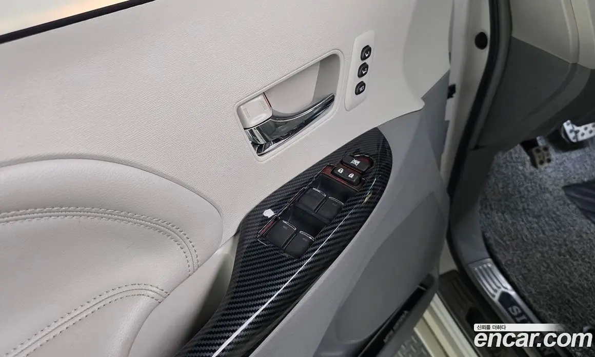 Toyota Sienna 2013 3.5 автомат (гидро), фото 18 Toyota Sienna 2013 3.5 автомат (гидро), фото 18