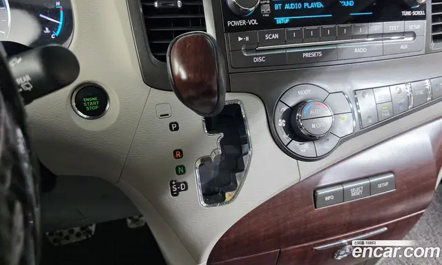 Toyota Sienna 2013 3.5 автомат (гидро), миниатюра 9 Toyota Sienna 2013 3.5 автомат (гидро), миниатюра 9
