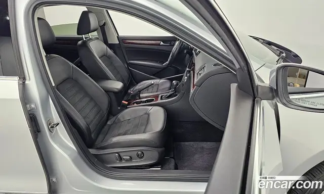 Volkswagen Passat 2013 2.5 автомат (гидро), миниатюра 10 Volkswagen Passat 2013 2.5 автомат (гидро), миниатюра 10