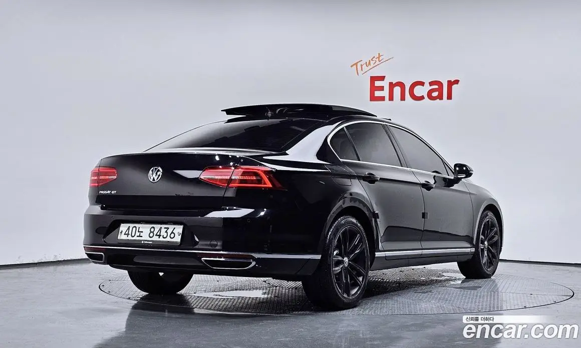 Volkswagen Passat 2018 2.0 автомат (гидро), фото 2 Volkswagen Passat 2018 2.0 автомат (гидро), фото 2