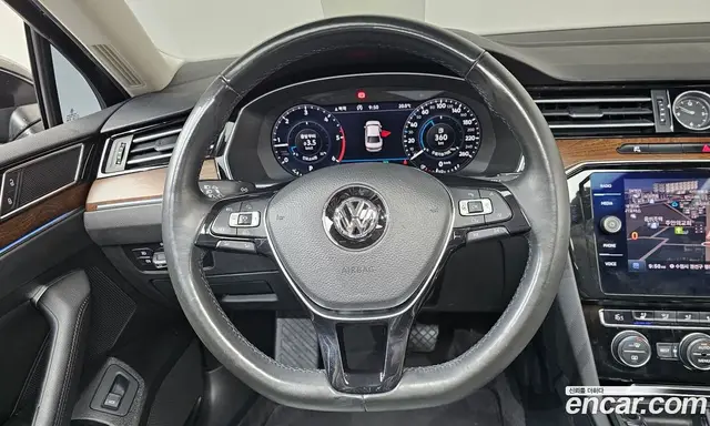 Volkswagen Passat 2018 2.0 автомат (гидро), миниатюра 12