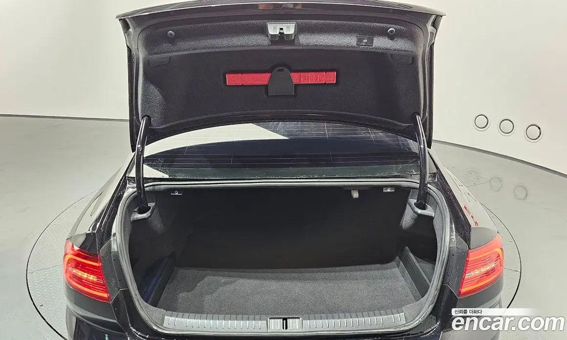 Volkswagen Passat 2018 2.0 автомат (гидро), фото 20 Volkswagen Passat 2018 2.0 автомат (гидро), фото 20
