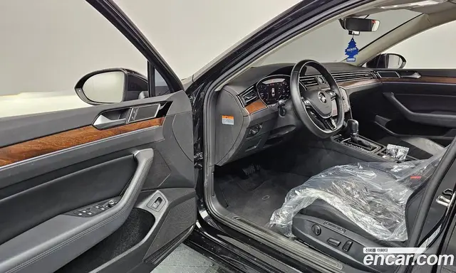 Volkswagen Passat 2018 2.0 автомат (гидро), миниатюра 10 Volkswagen Passat 2018 2.0 автомат (гидро), миниатюра 10