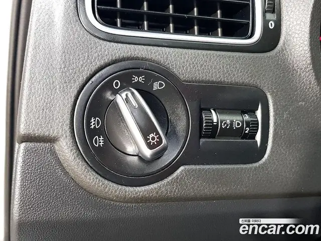 Volkswagen Polo 2013 1.6 автомат (гидро), миниатюра 11 Volkswagen Polo 2013 1.6 автомат (гидро), миниатюра 11