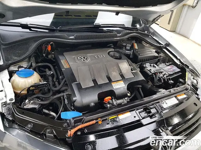 Volkswagen Polo 2013 1.6 автомат (гидро), миниатюра 6 Volkswagen Polo 2013 1.6 автомат (гидро), миниатюра 6