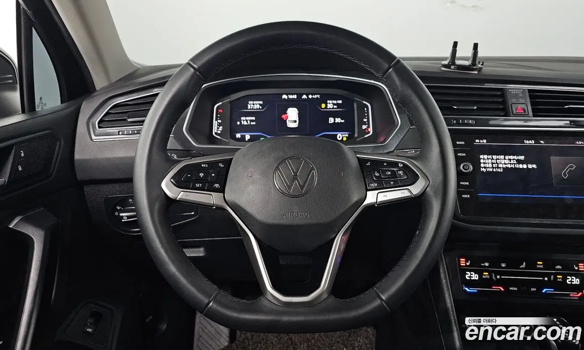Volkswagen Tiguan 2021 2.0 автомат (гидро), фото 13 Volkswagen Tiguan 2021 2.0 автомат (гидро), фото 13