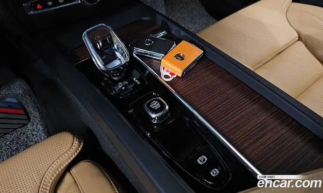 Volvo V60 2024 2.0 автомат (гидро), миниатюра 12