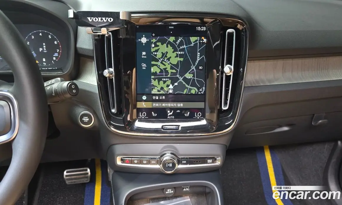 Volvo XC40 2021 2.0 автомат (гидро), фото 25 Volvo XC40 2021 2.0 автомат (гидро), фото 25