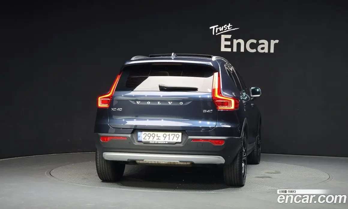 Volvo XC40 2021 2.0 автомат (гидро), фото 4 Volvo XC40 2021 2.0 автомат (гидро), фото 4