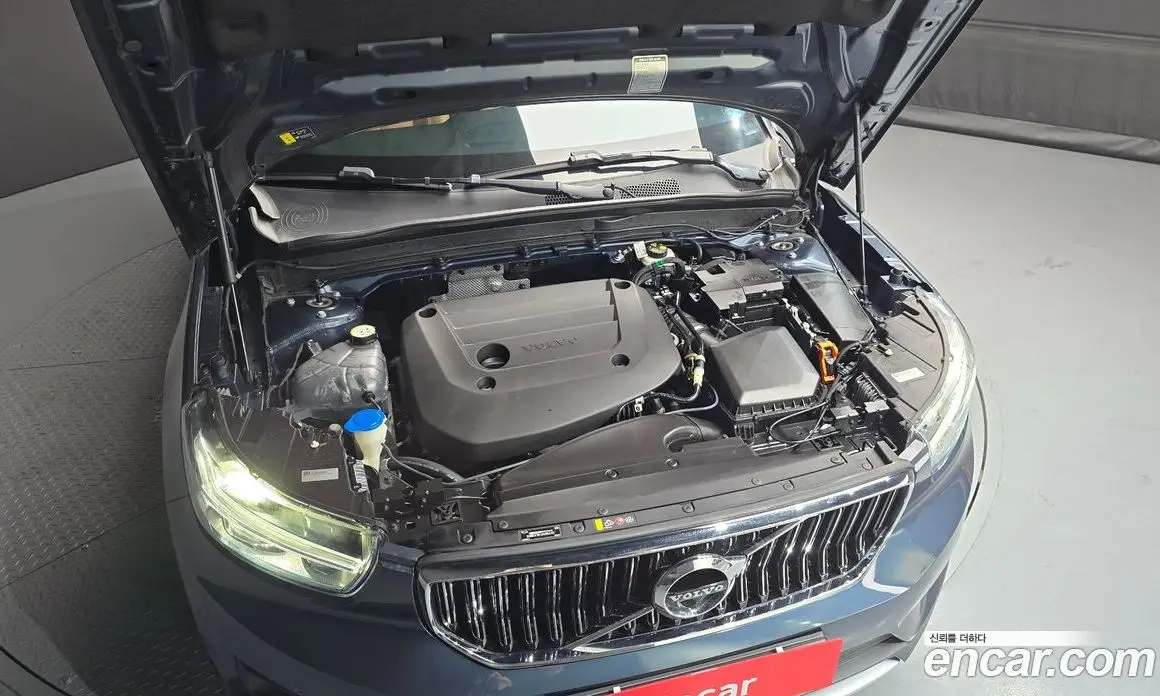 Volvo XC40 2021 2.0 автомат (гидро), фото 6 Volvo XC40 2021 2.0 автомат (гидро), фото 6