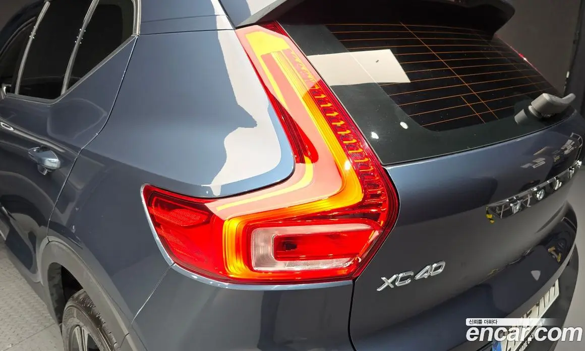 Volvo XC40 2021 2.0 автомат (гидро), фото 9 Volvo XC40 2021 2.0 автомат (гидро), фото 9