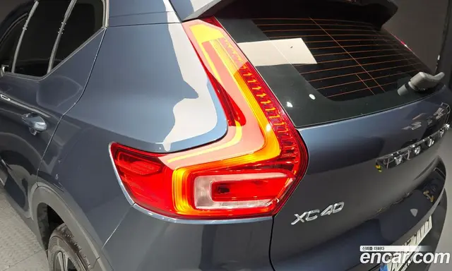 Volvo XC40 2021 2.0 автомат (гидро), миниатюра 9 Volvo XC40 2021 2.0 автомат (гидро), миниатюра 9