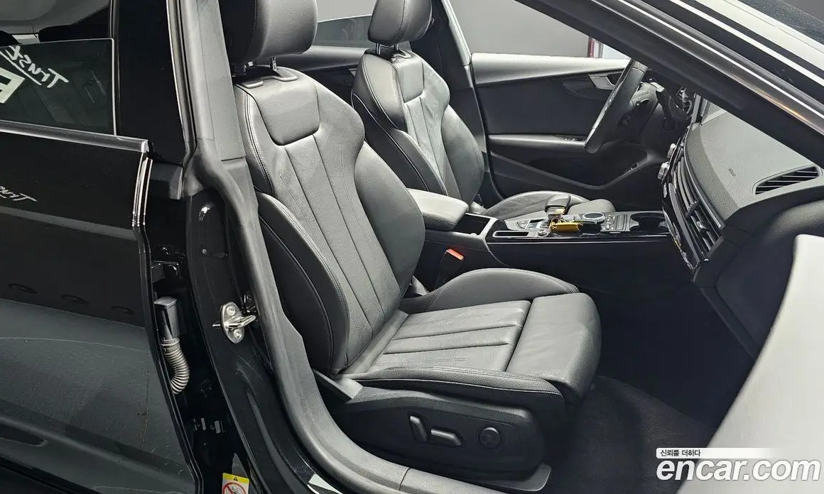 Audi A5 2019 2.0 автомат (гидро), фото 12