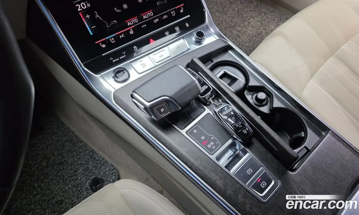 Audi A6 2021 3.0 автомат (гидро), фото 12
