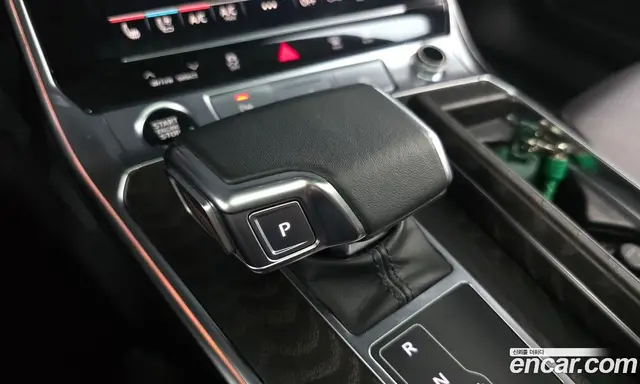 Audi A6 2022 2.0 автомат (гидро), миниатюра 12