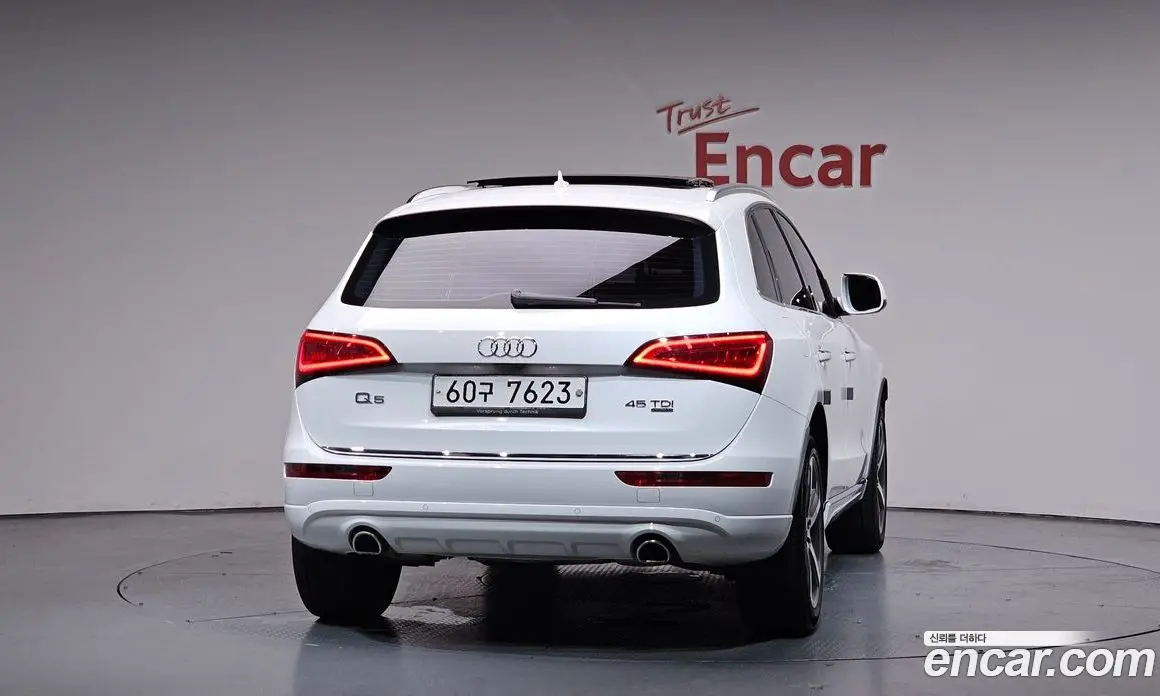 Audi Q5 2015 3.0 автомат (гидро), фото 3 Audi Q5 2015 3.0 автомат (гидро), фото 3