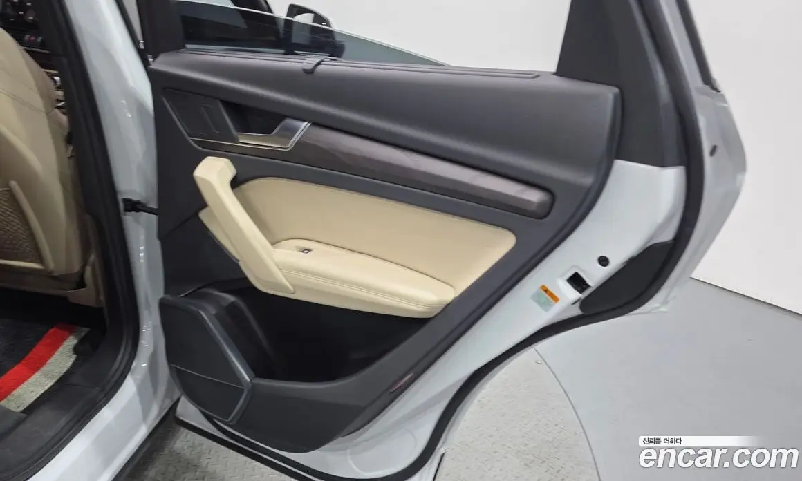 Audi Q5 2022 2.0 автомат (гидро), фото 15