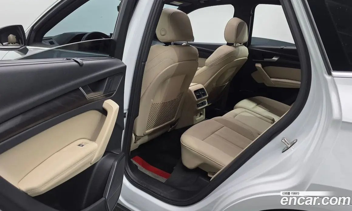 Audi Q5 2022 2.0 автомат (гидро), фото 18