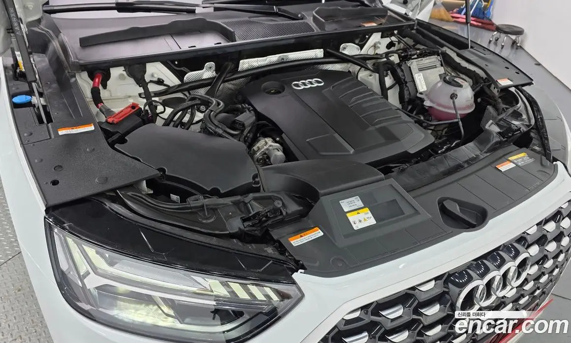 Audi Q5 2022 2.0 автомат (гидро), фото 6