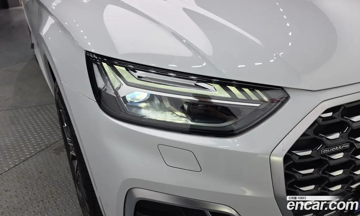 Audi Q5 2022 2.0 автомат (гидро), фото 8