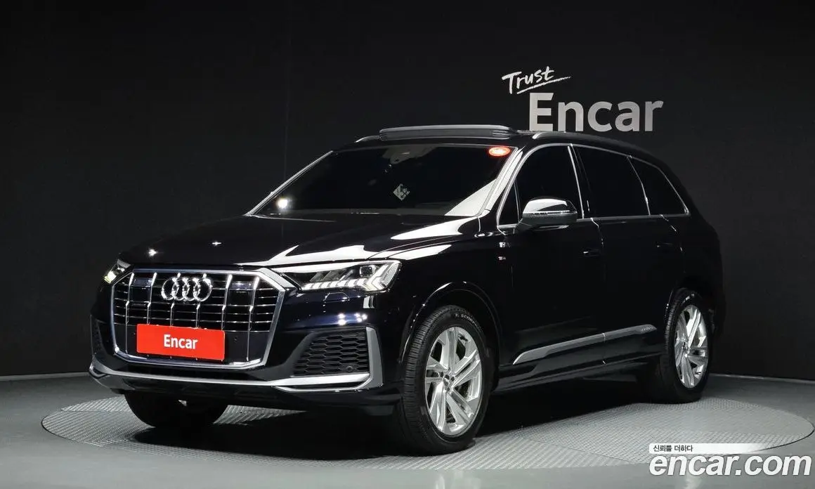 Audi Q7 2020 3.0 автомат (гидро), фото 1 Audi Q7 2020 3.0 автомат (гидро), фото 1
