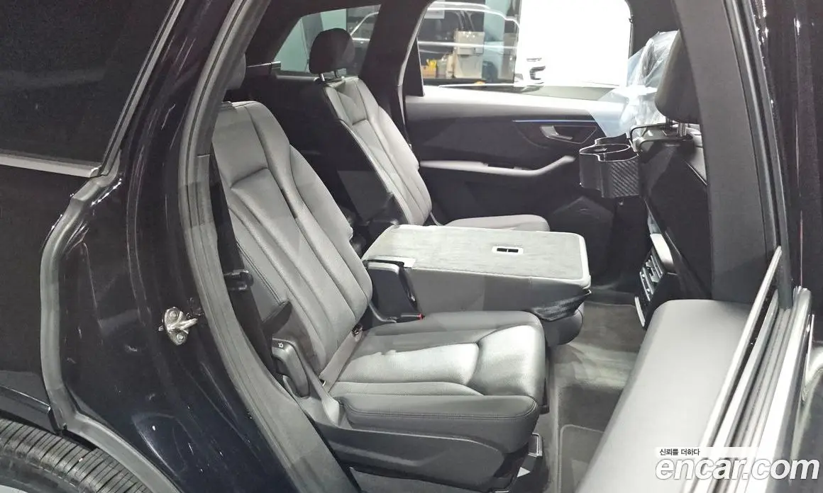 Audi Q7 2020 3.0 автомат (гидро), фото 17 Audi Q7 2020 3.0 автомат (гидро), фото 17