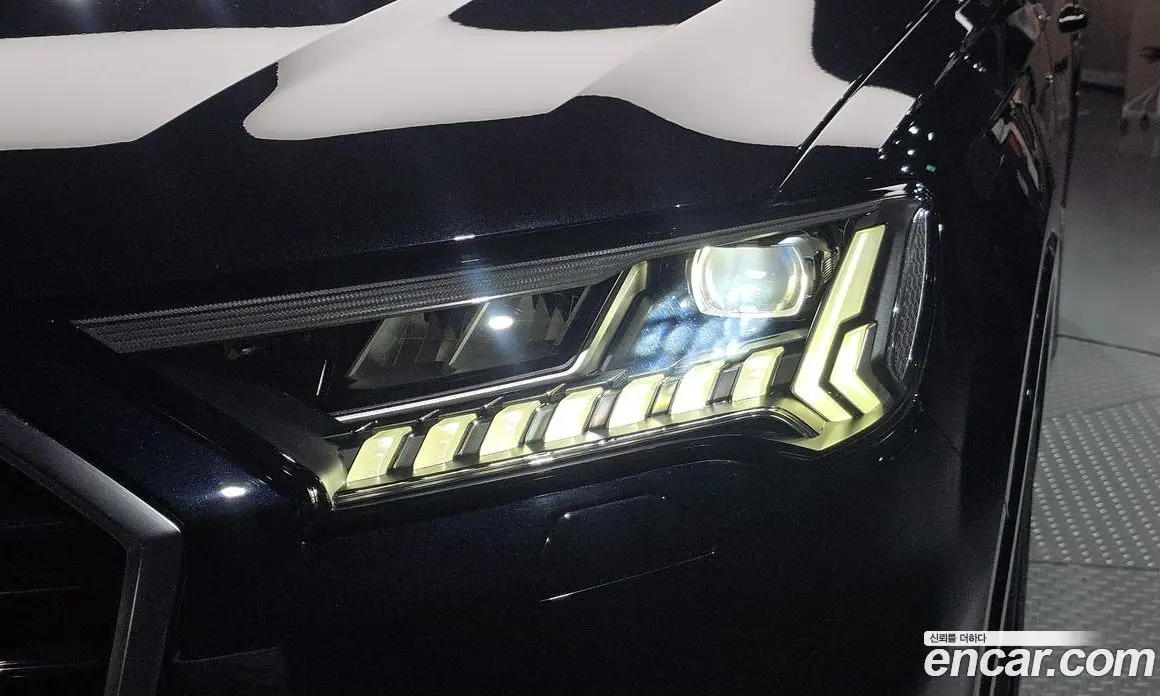 Audi Q7 2020 3.0 автомат (гидро), фото 8 Audi Q7 2020 3.0 автомат (гидро), фото 8