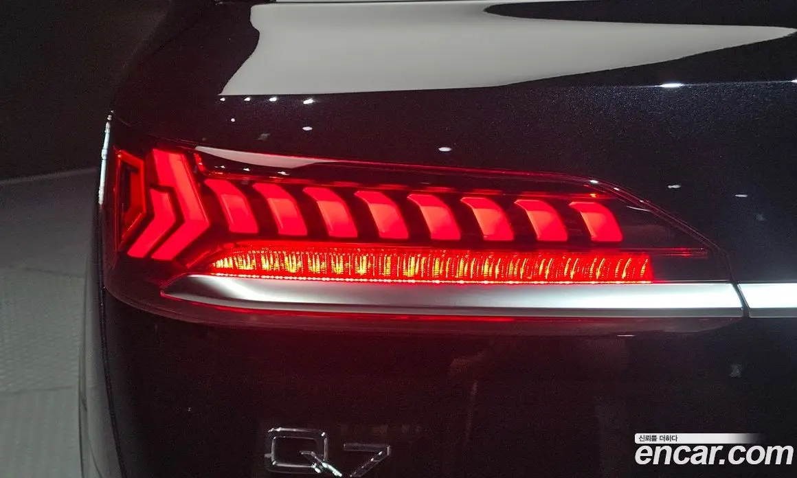 Audi Q7 2020 3.0 автомат (гидро), фото 9 Audi Q7 2020 3.0 автомат (гидро), фото 9