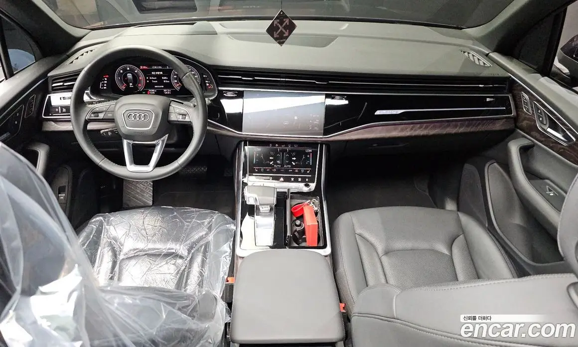 Audi Q7 2020 3.0 автомат (гидро), фото 10 Audi Q7 2020 3.0 автомат (гидро), фото 10