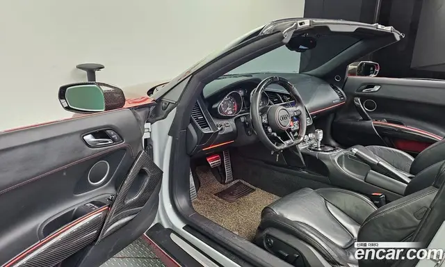 Audi R8 2013 5.2 автомат (гидро), миниатюра 10 Audi R8 2013 5.2 автомат (гидро), миниатюра 10