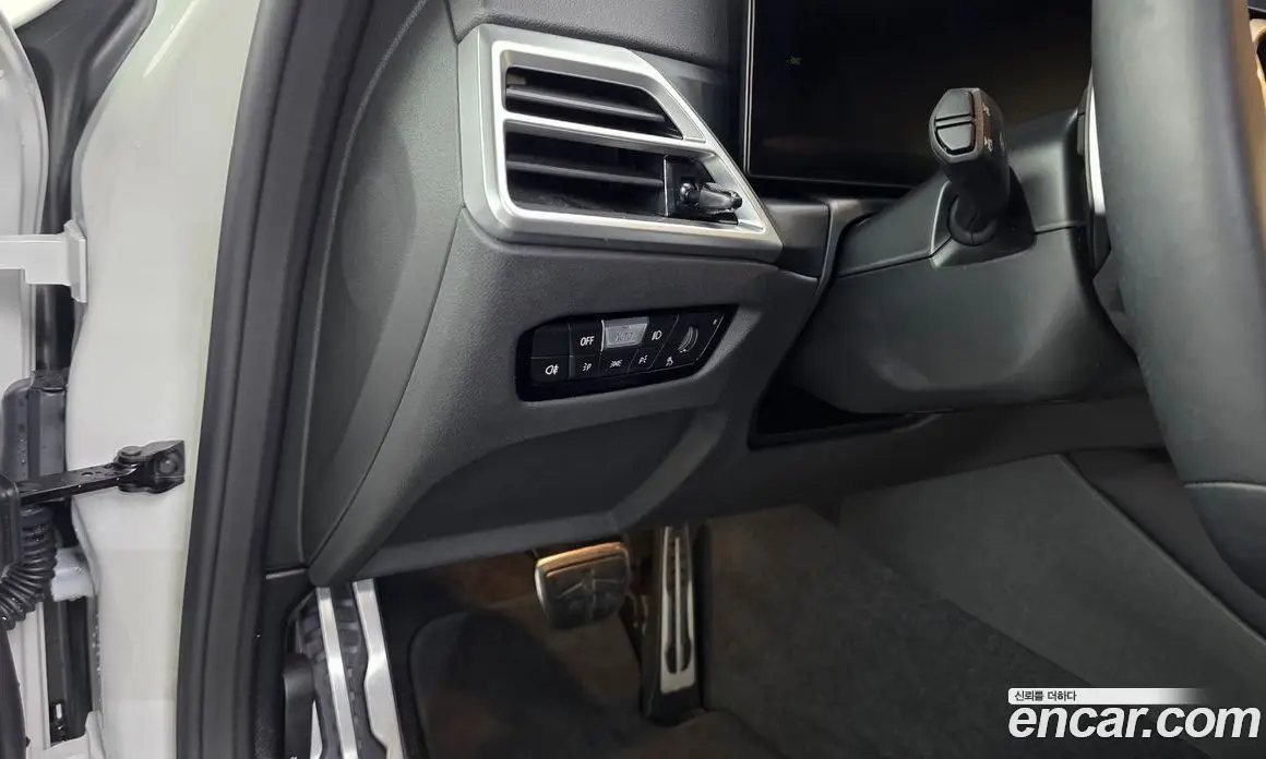 BMW 2 серия 2025 3.0 автомат (гидро), фото 23 BMW 2 серия 2025 3.0 автомат (гидро), фото 23