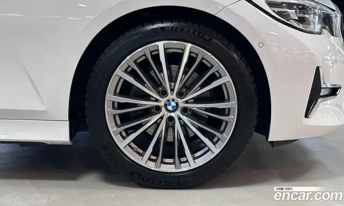BMW 3 серия 2022 2.0 автомат (гидро), фото 5 BMW 3 серия 2022 2.0 автомат (гидро), фото 5