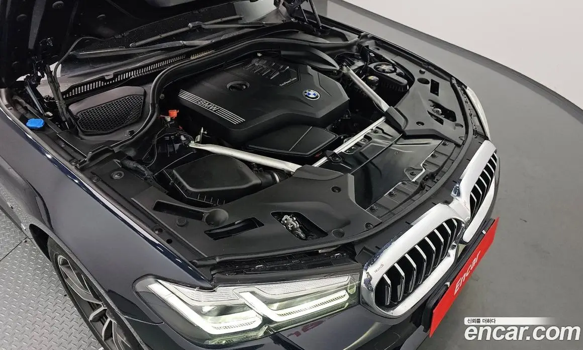BMW 5 серия 2021 2.0 автомат (гидро), фото 6